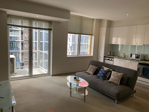 City Lifestyle Accommodation - Accommodation Burleigh 4