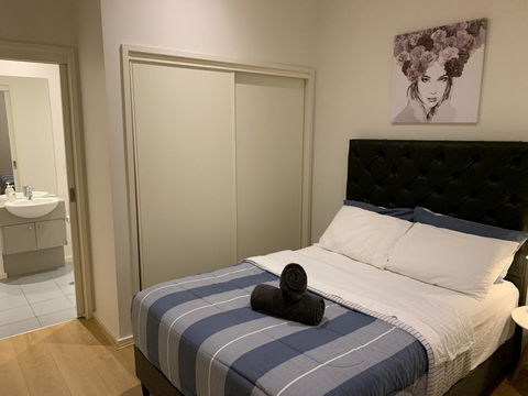 City Lifestyle Accommodation - Accommodation Burleigh 2