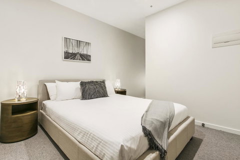 Melbourne City Apartments - Teri - Accommodation Burleigh 39