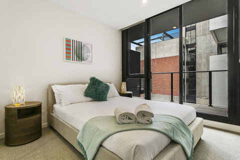 Melbourne City Apartments - Teri - Accommodation Burleigh 38