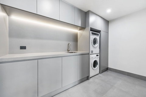 Melbourne City Apartments - Teri - Accommodation Burleigh 6