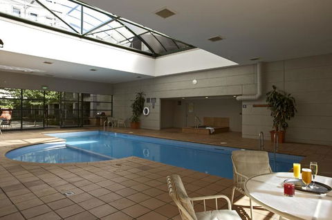 Grand Hotel Melbourne - Accommodation Burleigh 1