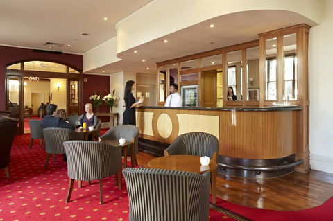 Grand Hotel Melbourne - Accommodation Burleigh 32