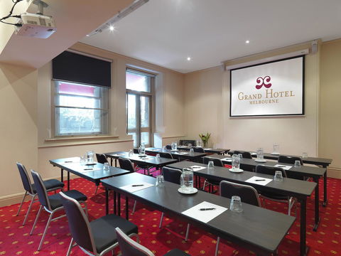 Grand Hotel Melbourne - Accommodation Burleigh 34