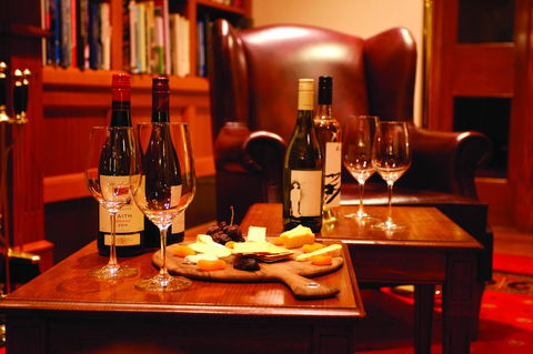 Grand Hotel Melbourne - Accommodation Burleigh 31