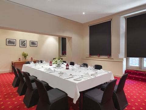 Grand Hotel Melbourne - Accommodation Burleigh 33