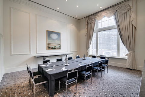 The Savoy Hotel On Little Collins Melbourne - Accommodation Burleigh 18