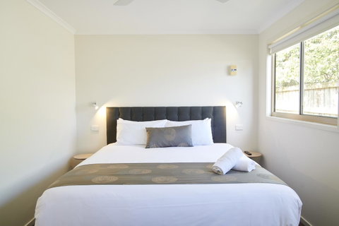 Amaroo Park - Accommodation Burleigh 4