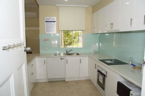 Amaroo Park - Accommodation Burleigh 2
