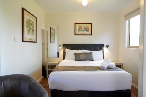 Amaroo Park - Accommodation Burleigh 14