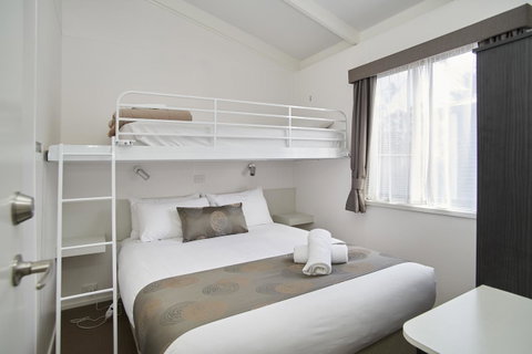 Amaroo Park - Accommodation Burleigh 23