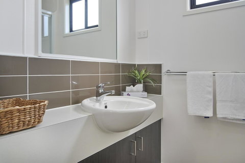 Amaroo Park - Accommodation Burleigh 20
