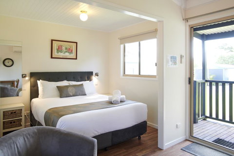 Amaroo Park - Accommodation Burleigh 16