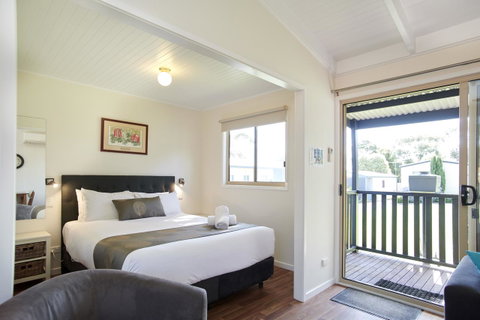 Amaroo Park - Accommodation Burleigh 15