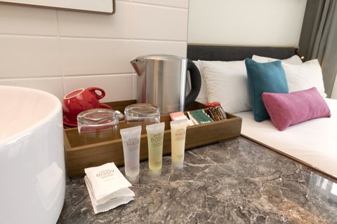 Ibis Melbourne Central - Accommodation Burleigh 37
