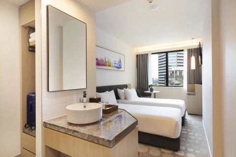 Ibis Melbourne Central - Accommodation Burleigh 11