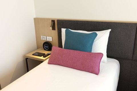 Ibis Melbourne Central - Accommodation Burleigh 9