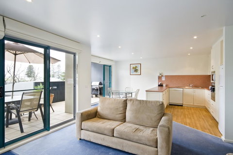 Anchorage Motel & Villas Lorne - Accommodation Burleigh 21