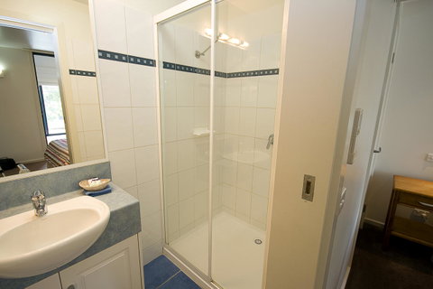 Anchorage Motel & Villas Lorne - Accommodation Burleigh 16