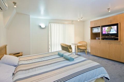 Anchorage Motel & Villas Lorne - Accommodation Burleigh 11