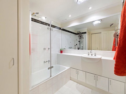 Melbourne Luxury Paradise - Accommodation Burleigh 9