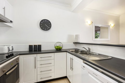 Melbourne Luxury Paradise - Accommodation Burleigh 5