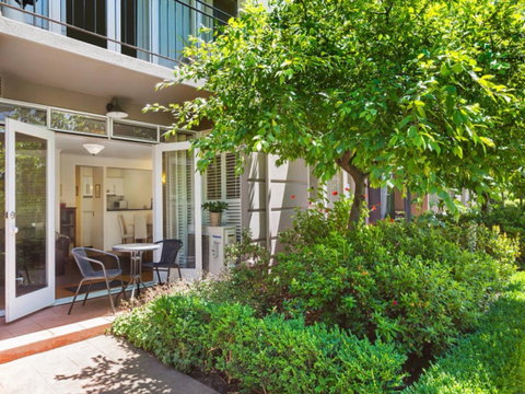 Melbourne Luxury Paradise - Accommodation Burleigh 10