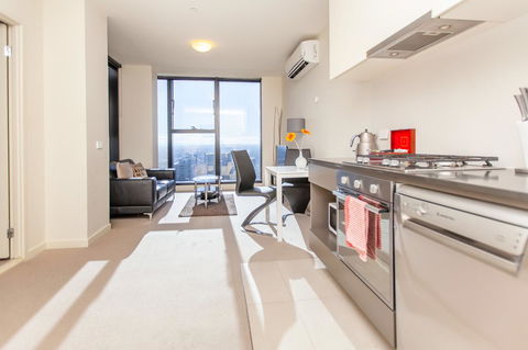 Melbourne SkyHigh Apartments - Accommodation Burleigh 1