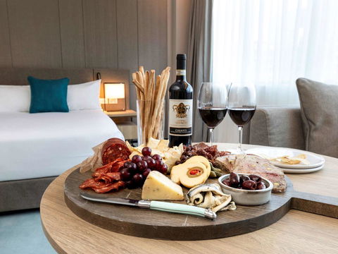 Novotel Melbourne Central - Accommodation Burleigh 9
