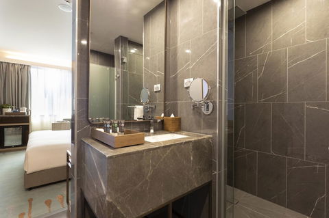 Novotel Melbourne Central - Accommodation Burleigh 23