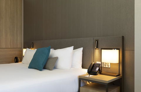 Novotel Melbourne Central - Accommodation Burleigh 43