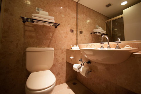 CitiClub Hotel Melbourne - Accommodation Burleigh 13