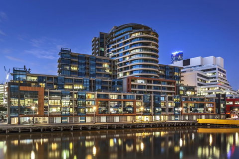 Waterfront Melbourne Apartments - Accommodation Burleigh 0