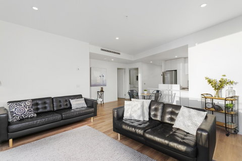 Waterfront Melbourne Apartments - Accommodation Burleigh 40