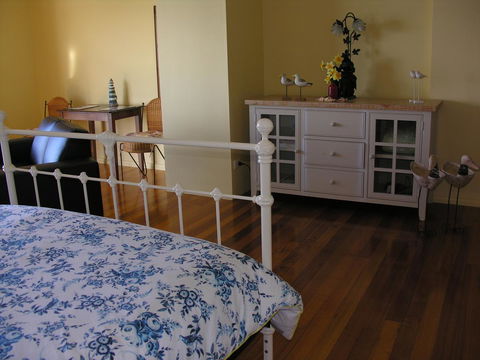 Clifftop Apartments Portland Vic - Accommodation Burleigh 9