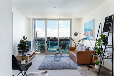 La Maison - Great View, Free Parking, Pool, Gym, Perfectly Located 2BR Apartment - Accommodation Burleigh 9