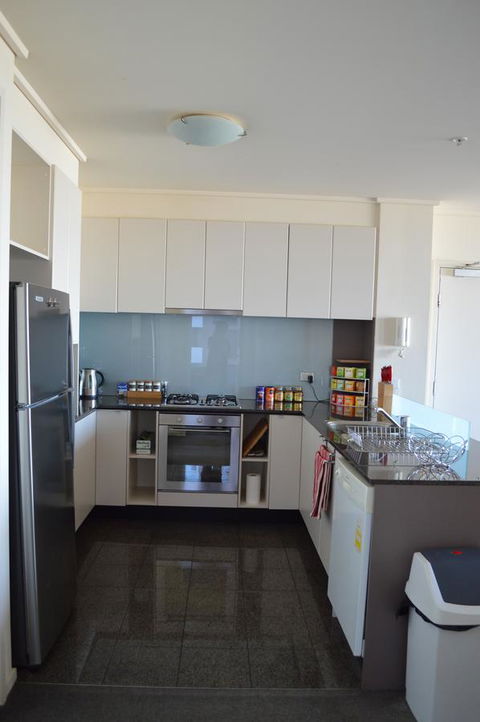 3BR Apartment At Victoria Tower Southbank - Accommodation Burleigh 3