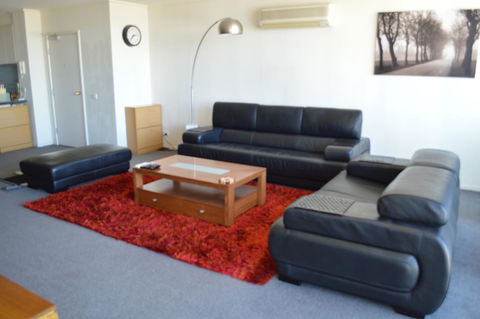 3BR Apartment At Victoria Tower Southbank - Accommodation Burleigh 2