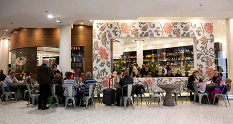 BEST WESTERN PLUS Travel Inn - Accommodation Burleigh 42