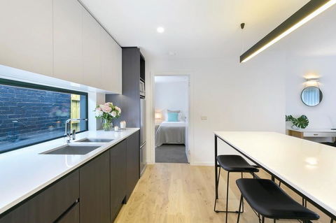 Lakes Edge Apartments - Accommodation Burleigh 3