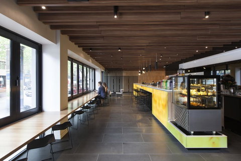 Jasper Boutique Hotel - Accommodation Burleigh 3