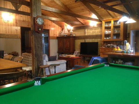 Mud Hollow Barn - Accommodation Burleigh 11