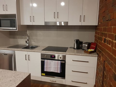 Sublime Spa Apartments - Accommodation Burleigh 7