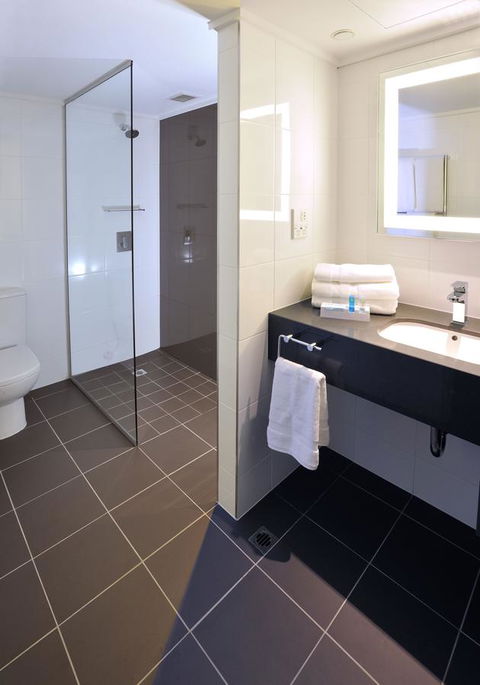 Novotel Melbourne On Collins - Accommodation Burleigh 8
