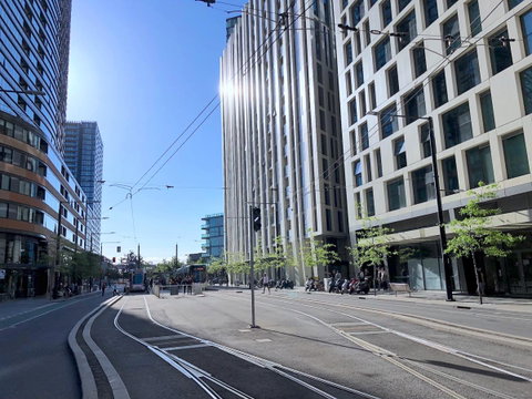 Pride Docklands Waterfront Apartment City View - Accommodation Burleigh 4