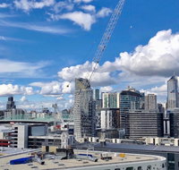 Pride Docklands Waterfront Apartment City View - Accommodation Burleigh
