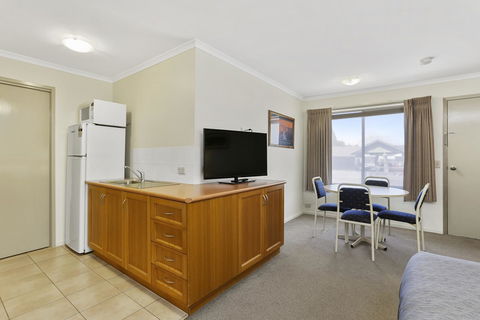 Comfort Inn Warrnambool International - Accommodation Burleigh 31