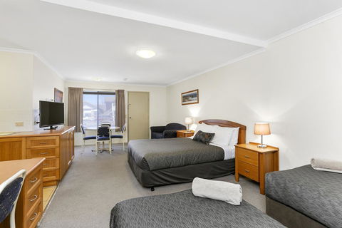 Comfort Inn Warrnambool International - Accommodation Burleigh 30