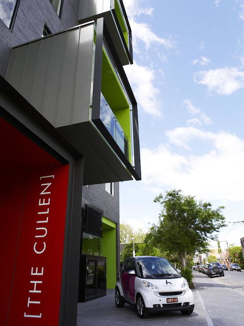 The Cullen Melbourne - Art Series - Accommodation Burleigh 0