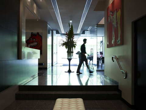 The Cullen Melbourne - Art Series - Accommodation Burleigh 28